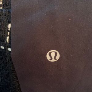 LuLu Lemon Cropped Leggings striped waist